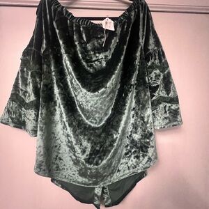 Green Oversized 3/4 Sleeve Blouse